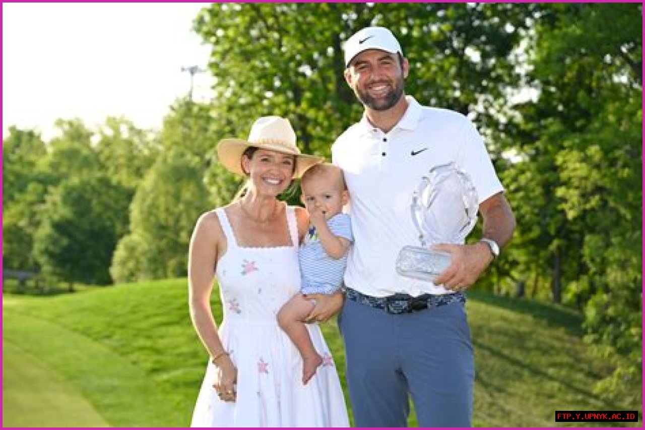 Meredith Scheffler's Pregnancy Journey Revealed