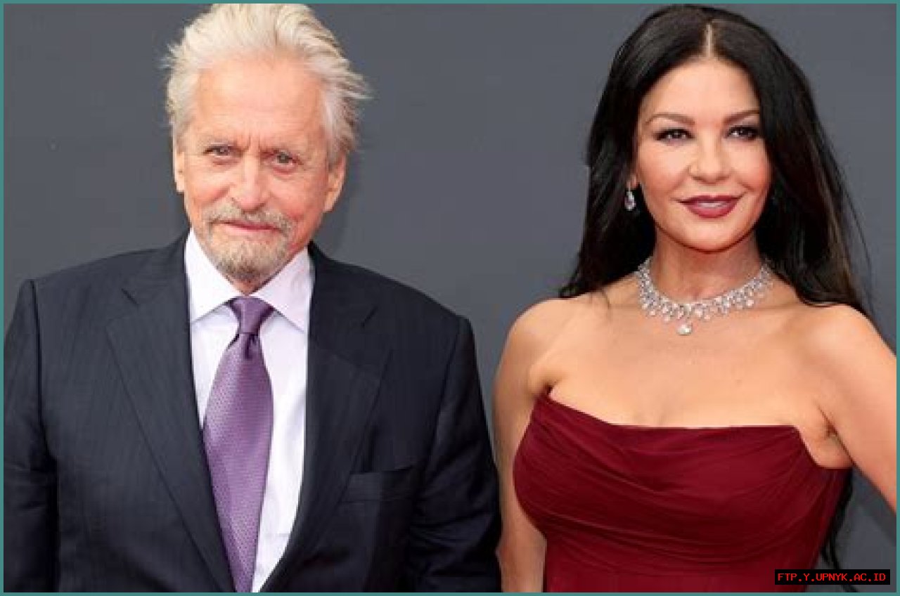 Michael Douglas's Wife: Discover The Enchanting Life Of Catherine Zeta-Jones