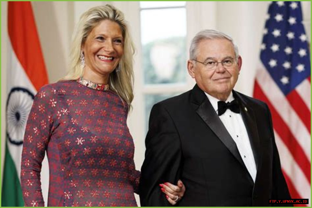Revamp Your Search: Alicia Menendez's Husband Revealed