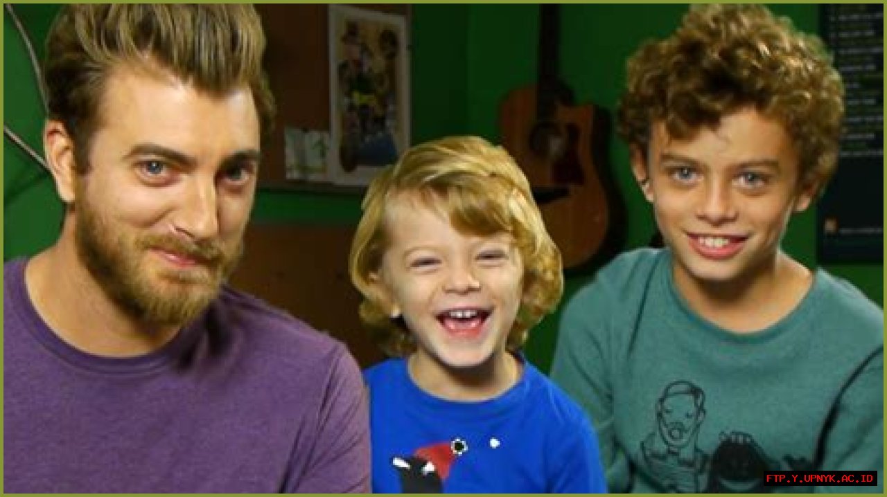 Rhett & Link's Kids: The Perfect Trio Of Comedy And Cuteness