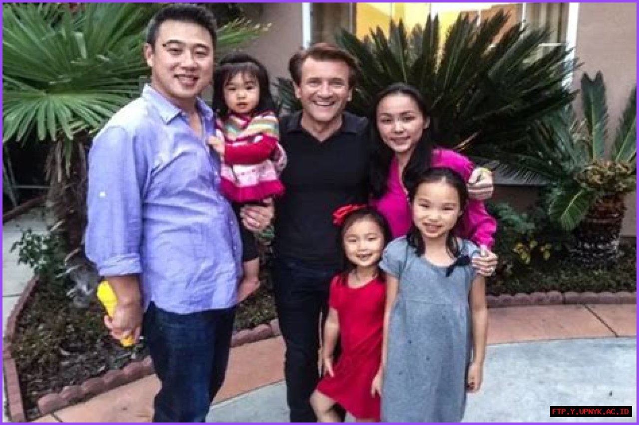Robert Herjavec's Older Children: Meet The Business Legend's Accomplished Kids