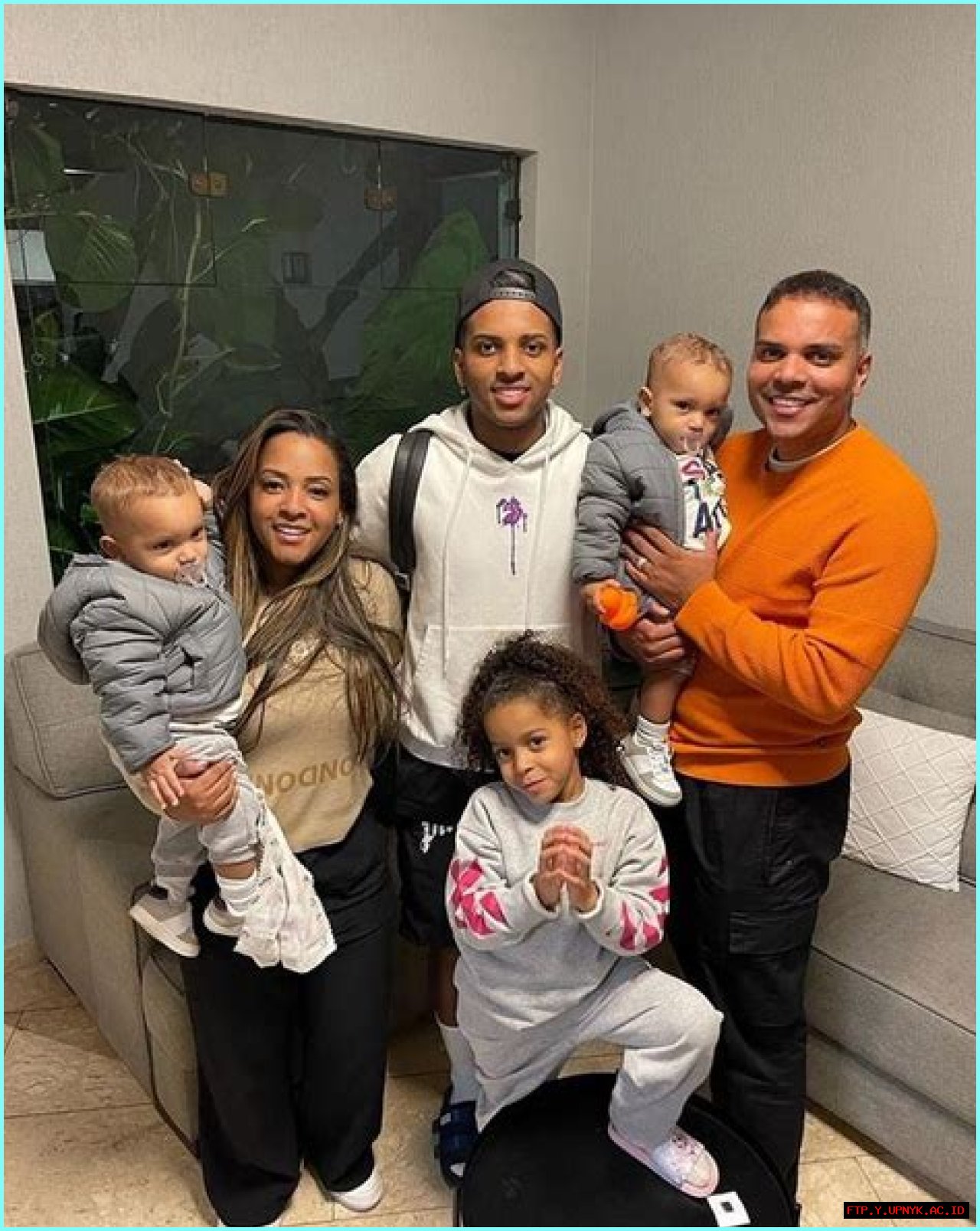 Rodrygo's Family History: Uncovering His Grandparents' Roots