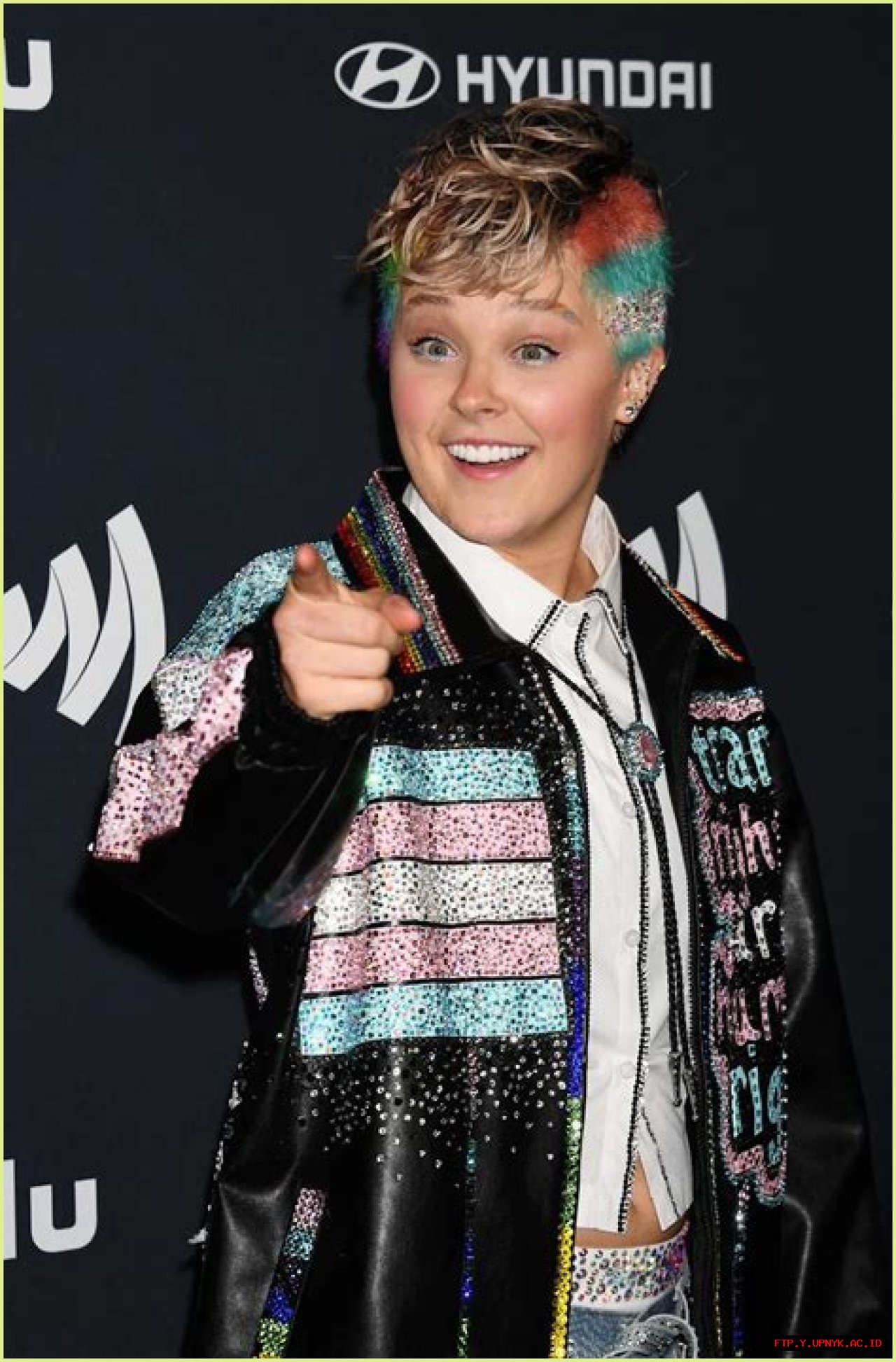 Rumor Debunked: JoJo Siwa Is Alive And Well