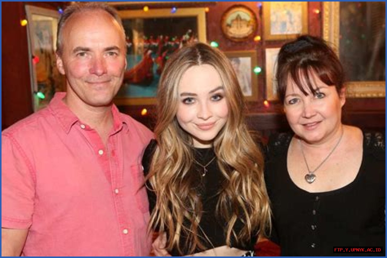 Sabrina Carpenter's Parents: The Pillars Behind Her Success