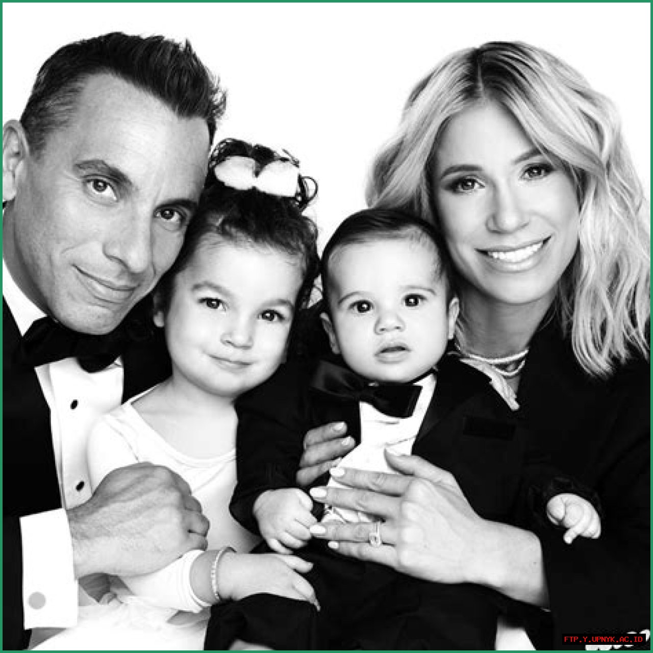 Sebastian Maniscalco's Hilarious Kids Names: A Comedic Twist