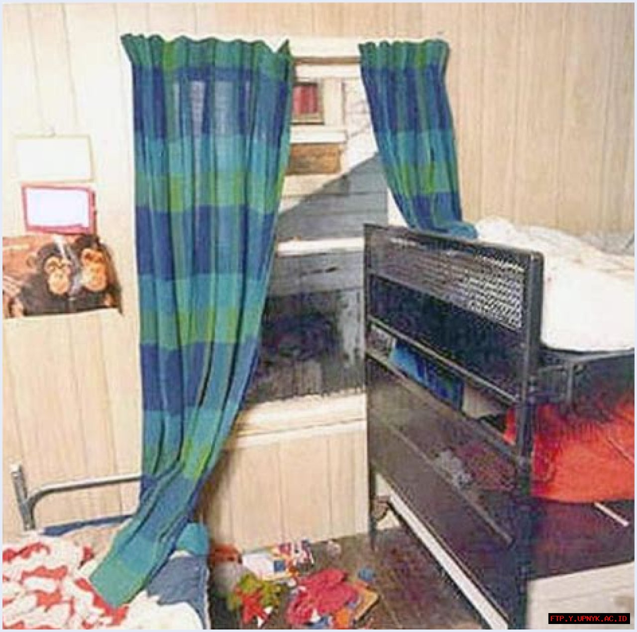 The Brutal Keddie Murders: Uncovering Disturbing Images