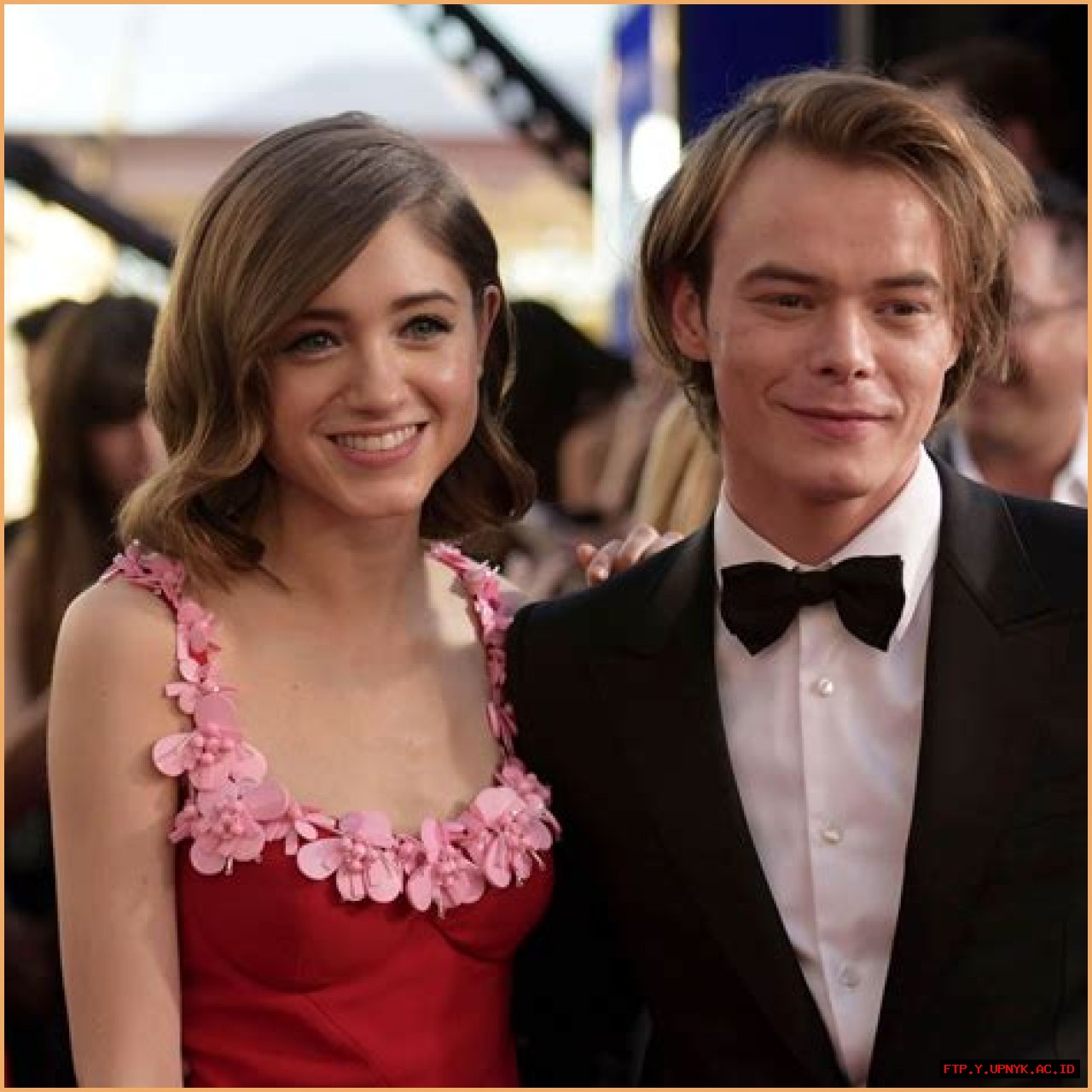 The Complete Guide To Natalia Dyer And Charlie Heaton's Relationship