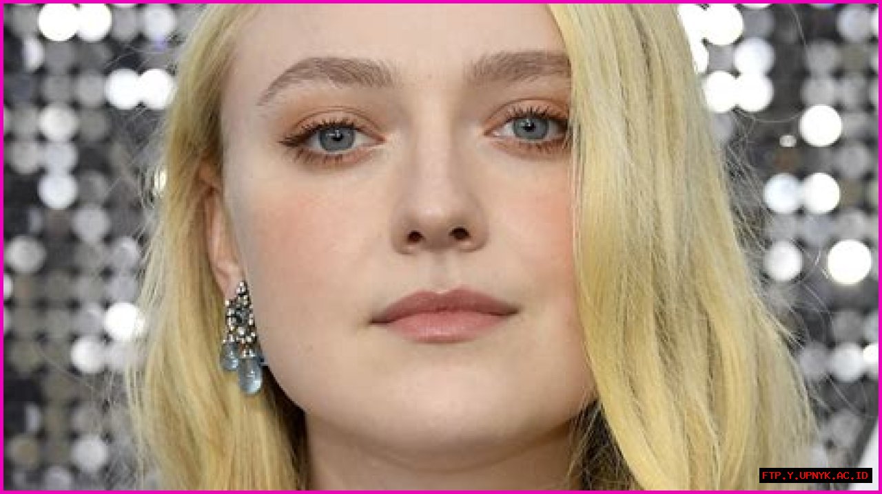 The Curious Case Of Dakota Fanning: Where Is She Now?