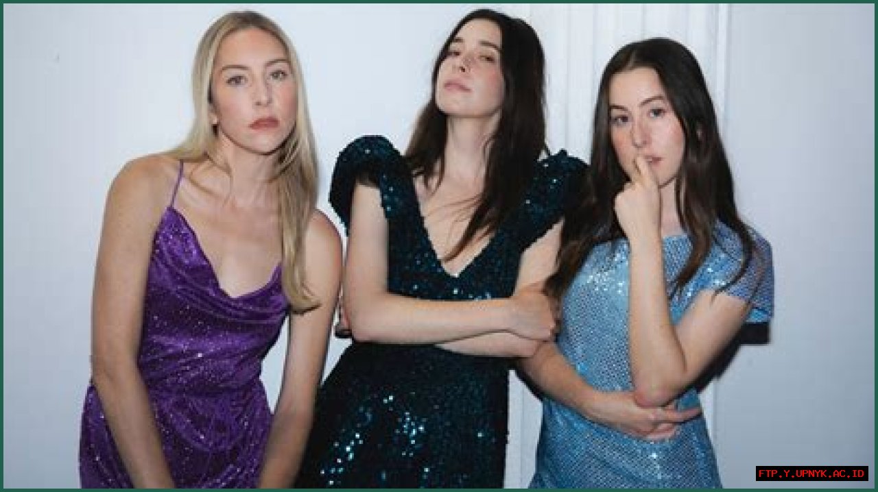 The Essential Guide To HAIM Band Members: Past And Present