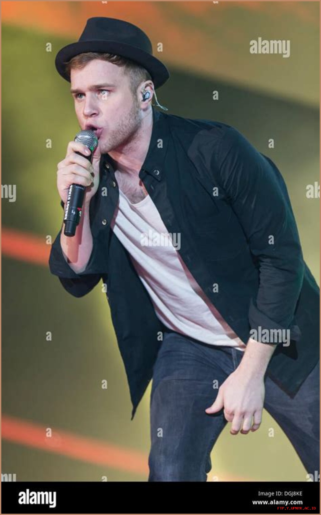 The Estimated Net Worth Of Renowned Singer-Songwriter Olly Murs