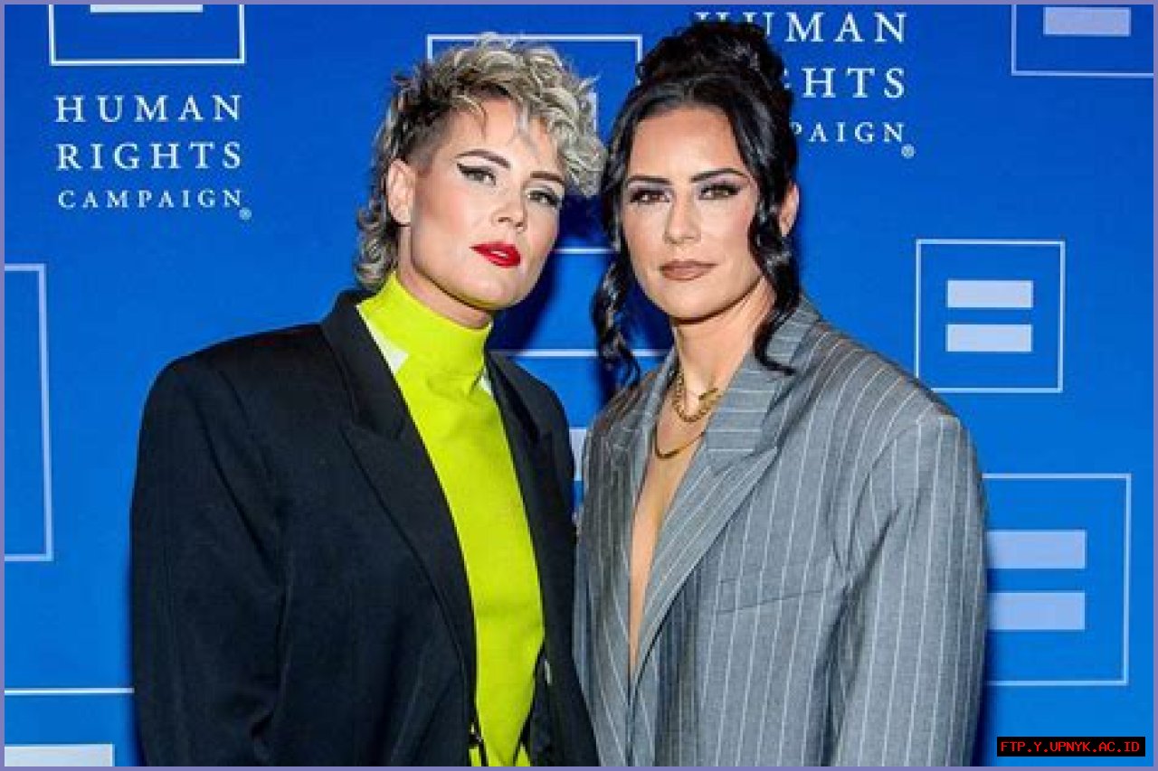 The Legendary Duo: Ali Krieger And Ashlyn Harris