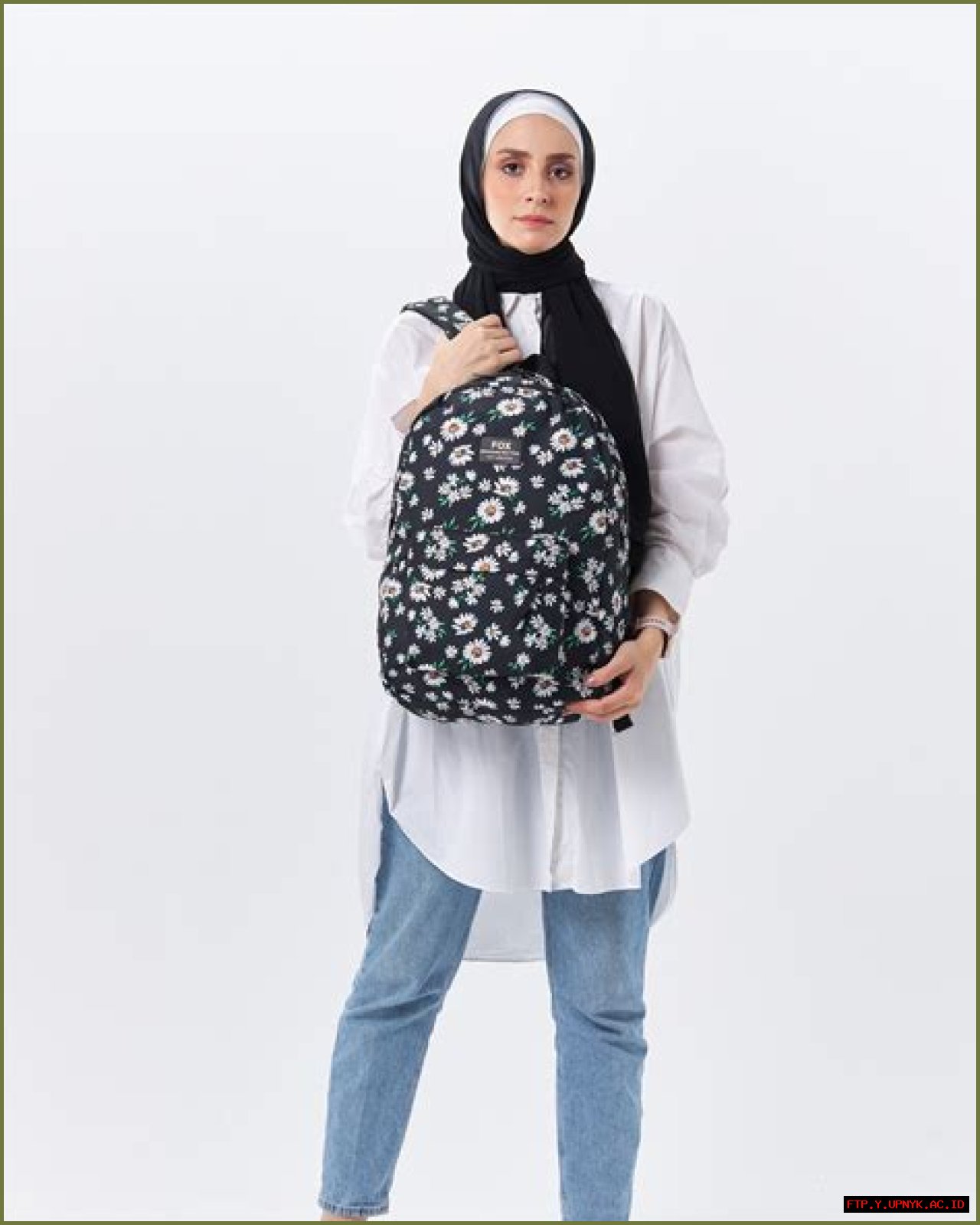 The Perfect 5.5 X 8.5 Purse: Style Meets Functionality