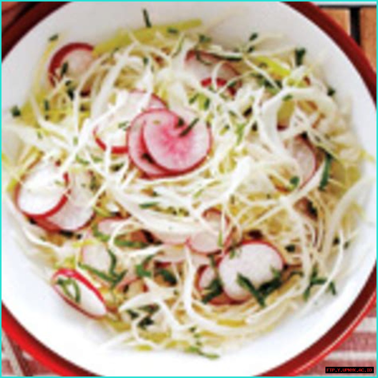 The Ultimate Canadian Coleslaw: An Appetizing Delight
