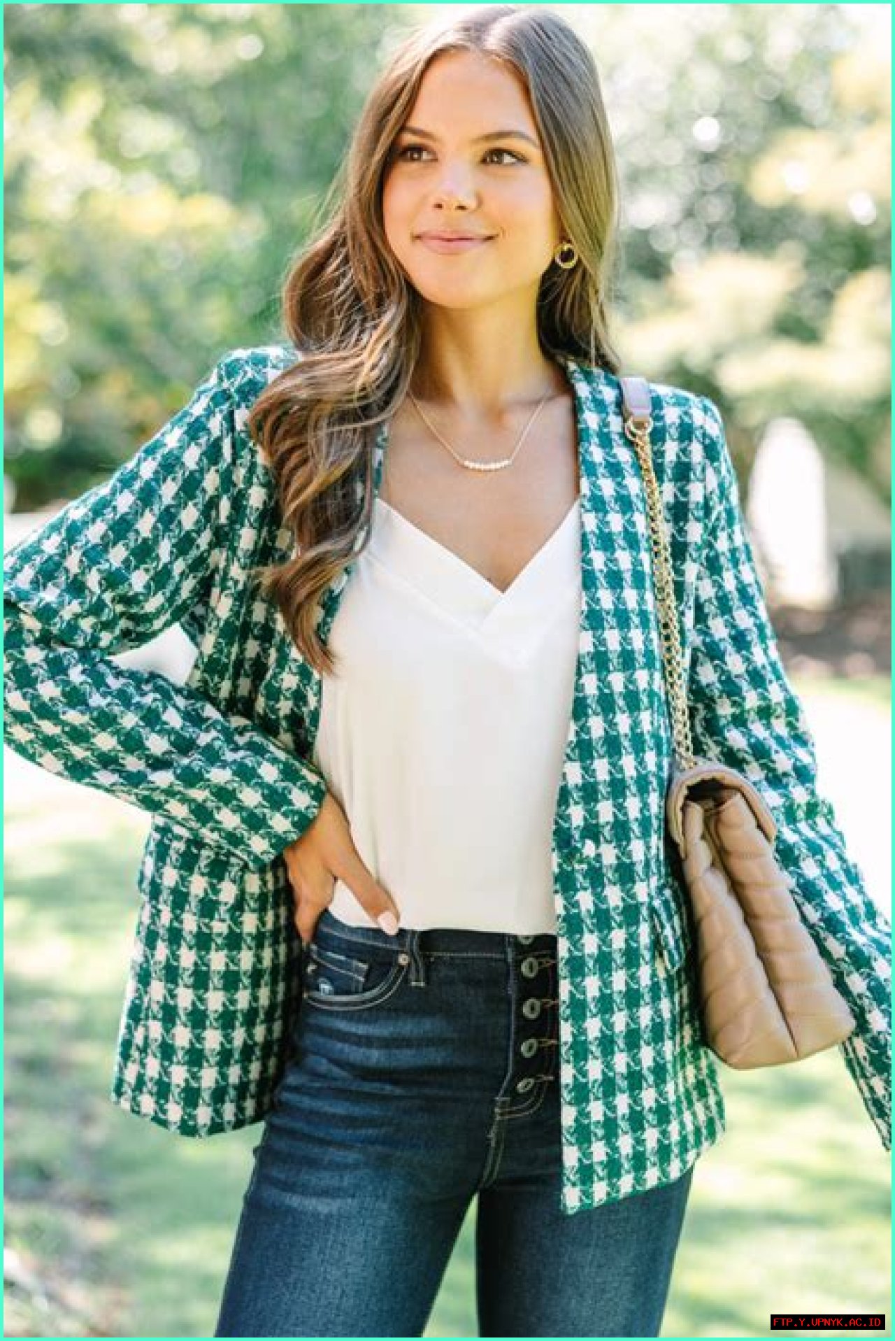The Ultimate Green Houndstooth Jacket: Style And Sustainability