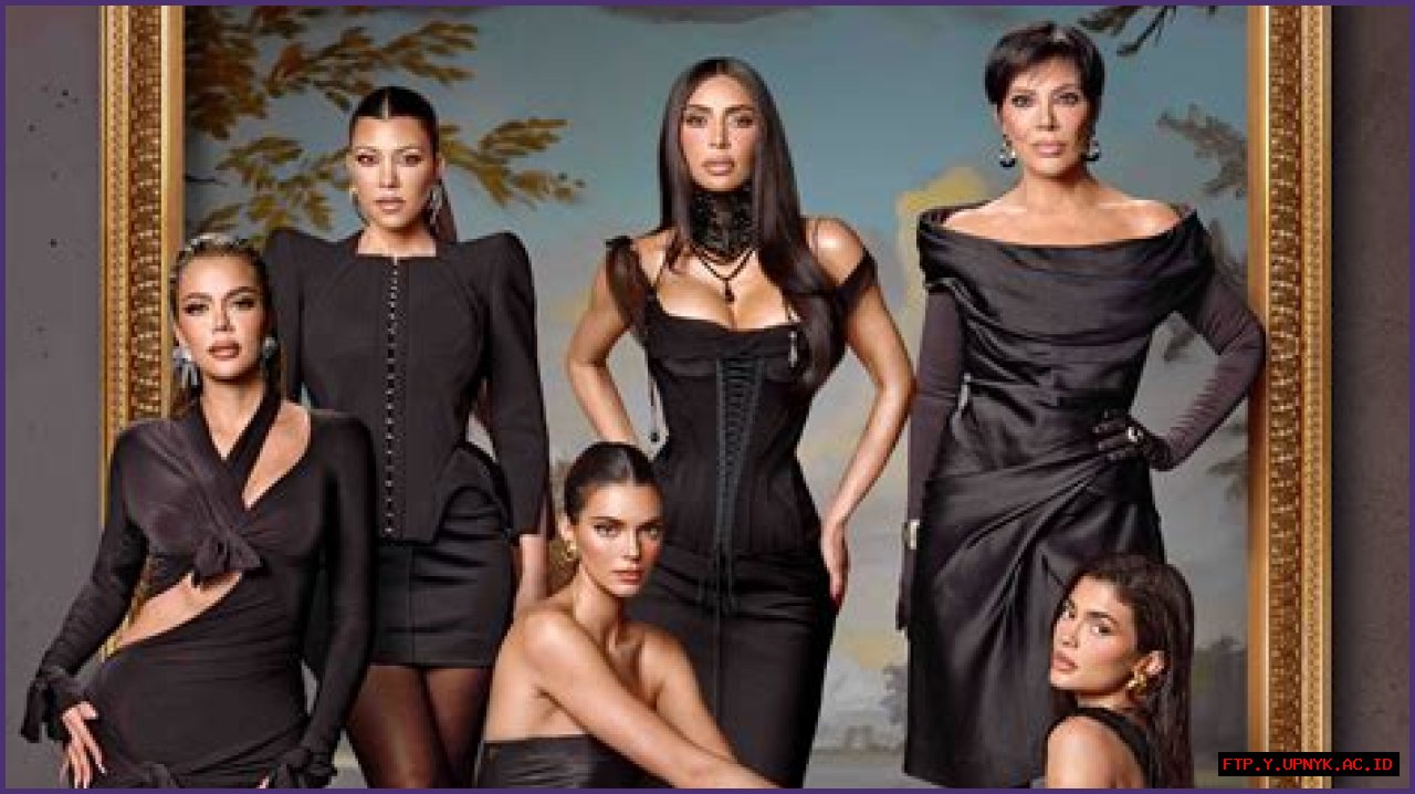 The Ultimate Guide To Khloe Kardashian's Flourishing Career