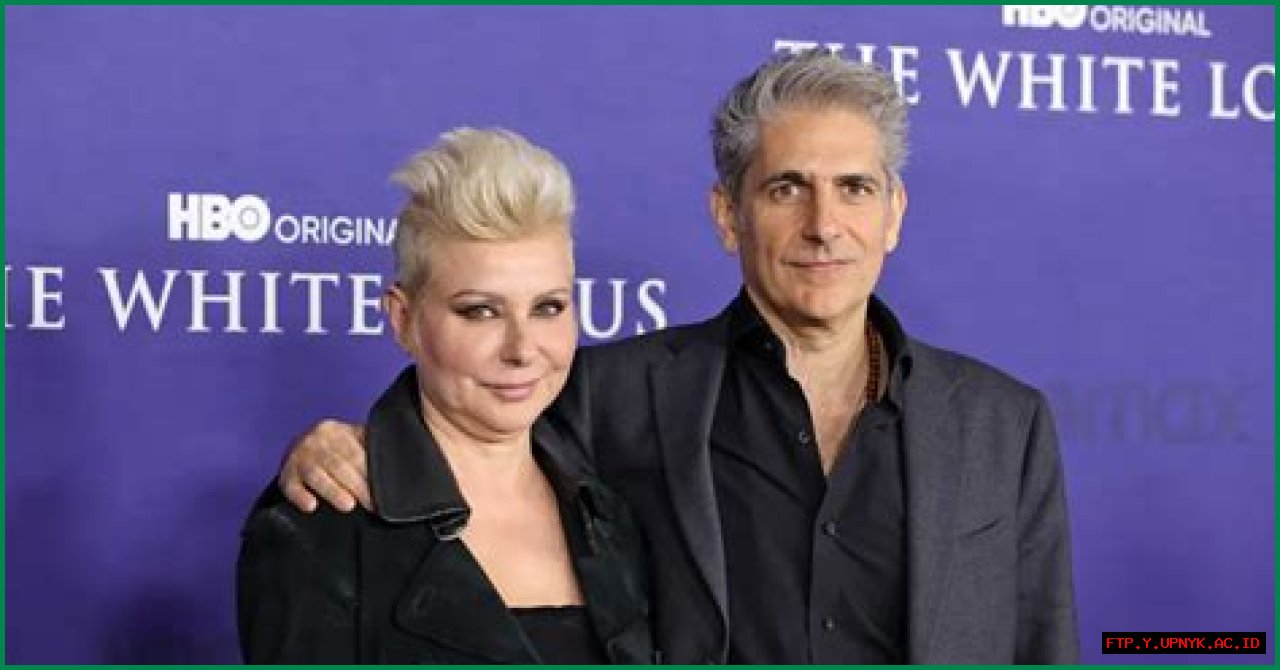 The Ultimate Guide To Michael Imperioli's Feet: Sizes, Photos, And More