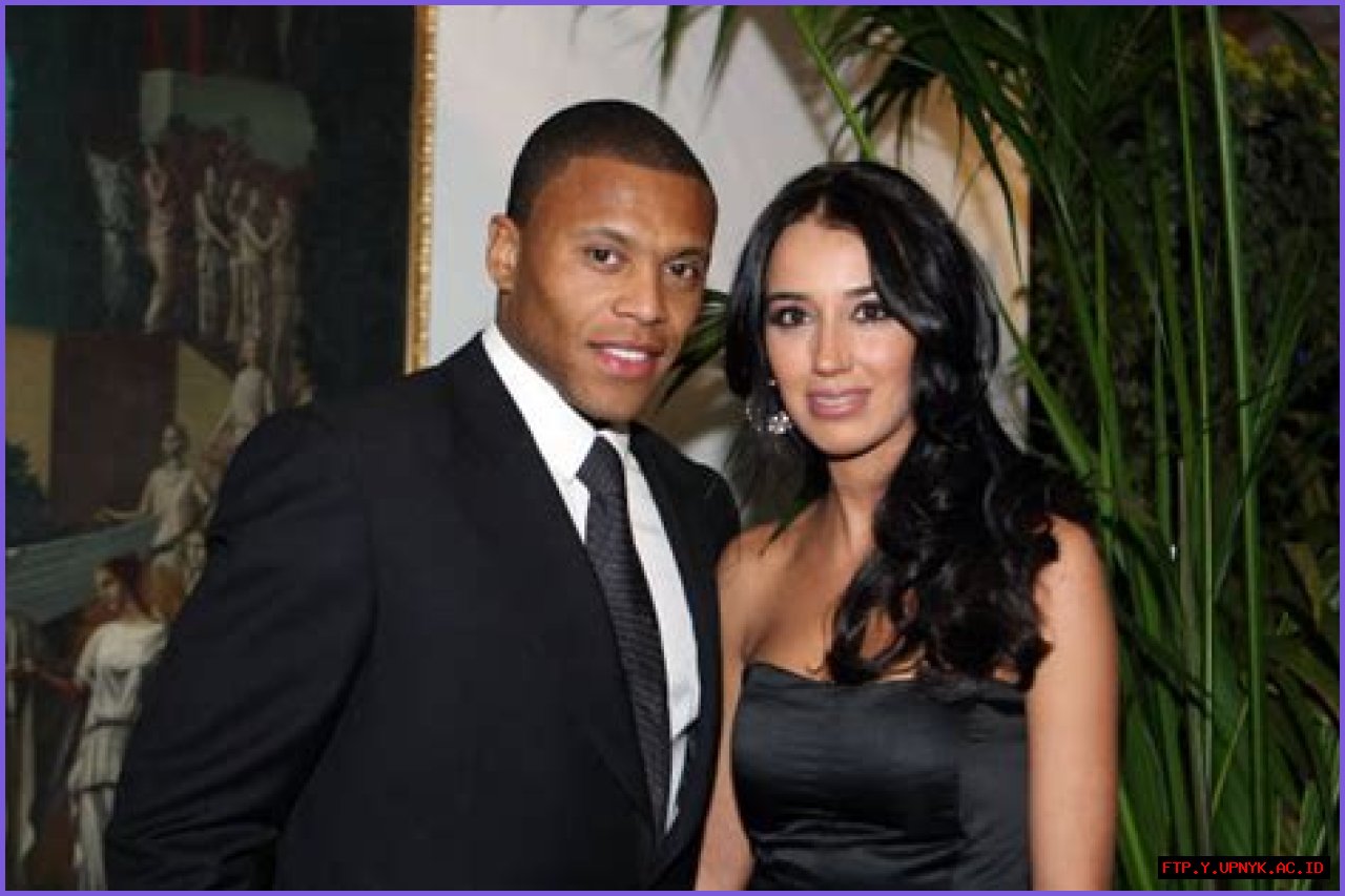 The Ultimate Guide To Ronaldinho's Wife: Priscilla Coelho