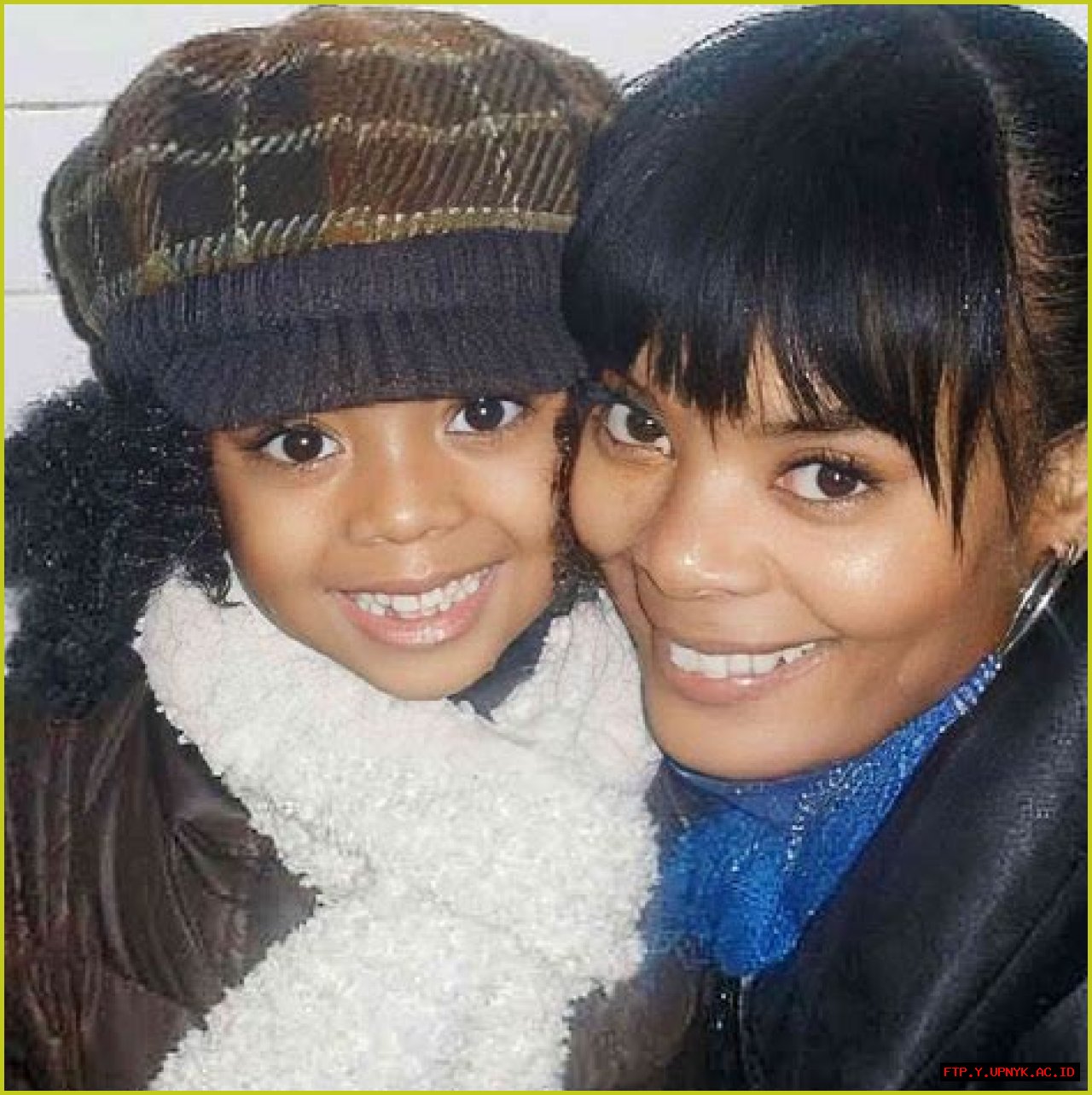 The Ultimate Guide To Skai Jackson's Mom: Who Is She?