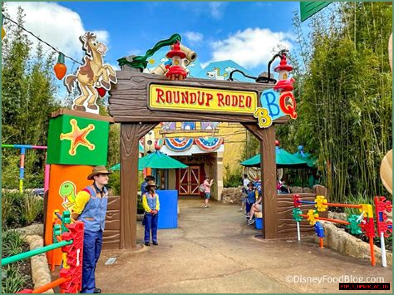 The Ultimate Rodeo Roundup: An Unforgettable Theme Party Experience