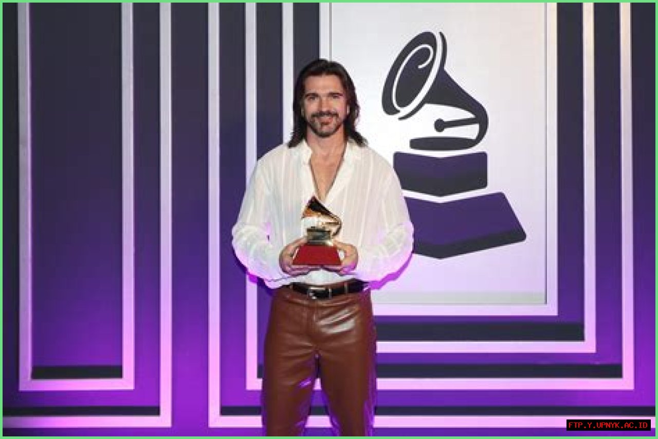 The Unbelievable Net Worth Of Colombian Superstar Juanes