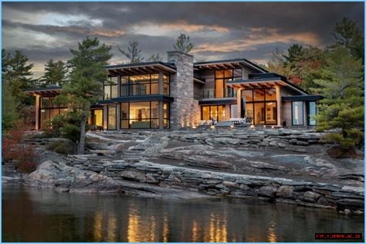 Unbeatable Luxury Lakefront Properties With Stunning Views