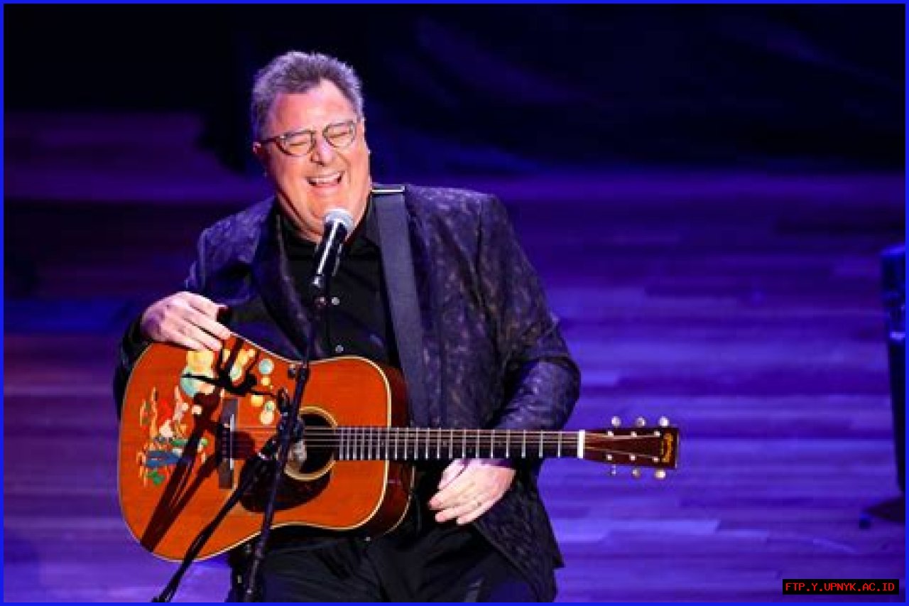 Uncover The Age Of Country Music Icon: How Old Is Vince Gill?