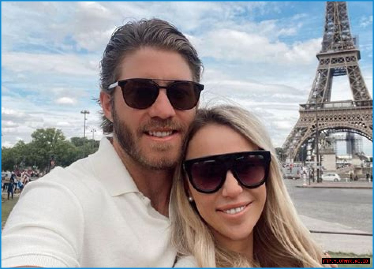 Uncover The Life Of Mike Hoffman's Wife: A Glimpse Into Their Private World