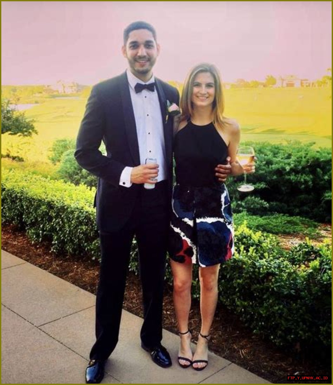 Uncovering Kaitlan Collins' Partner: A Comprehensive Guide