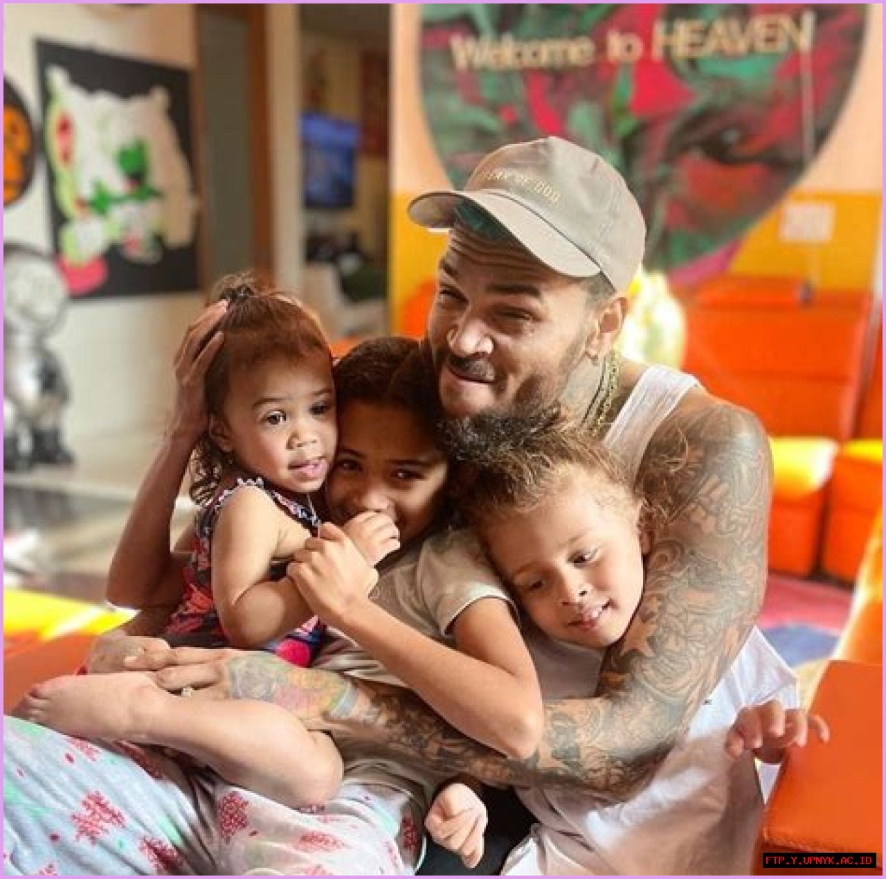 Unraveling The Family Life: How Many Kids Does Chris Brown Have?