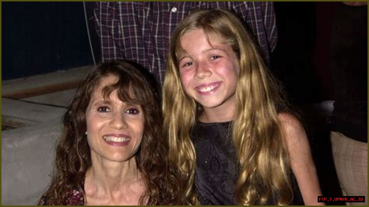 Unraveling The Real Name Behind Jennette McCurdy's 'Sam'