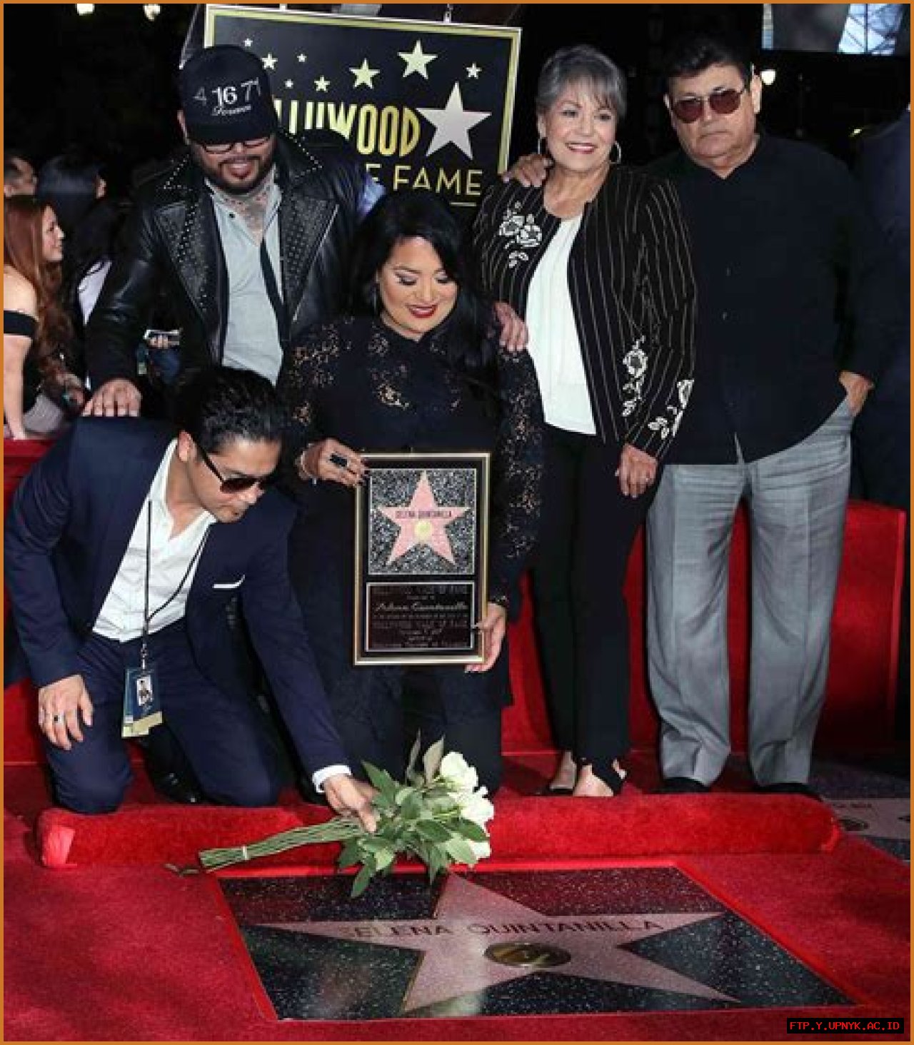 Unraveling The Tragic Murder Of Selena Quintanilla Perez: Motive And Culprit Revealed