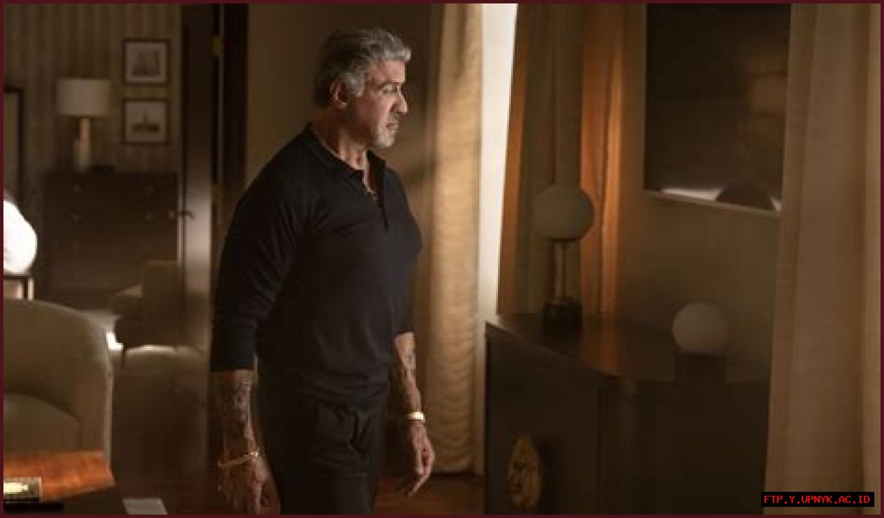 Unveiling Sabrina Carpenter's Weight: The Truth Behind The Speculations