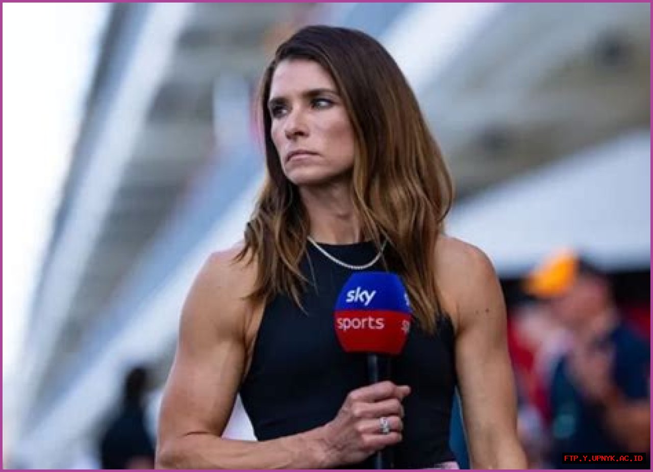 Unveiling The Dimensions Of Danica Patrick: Height And Weight