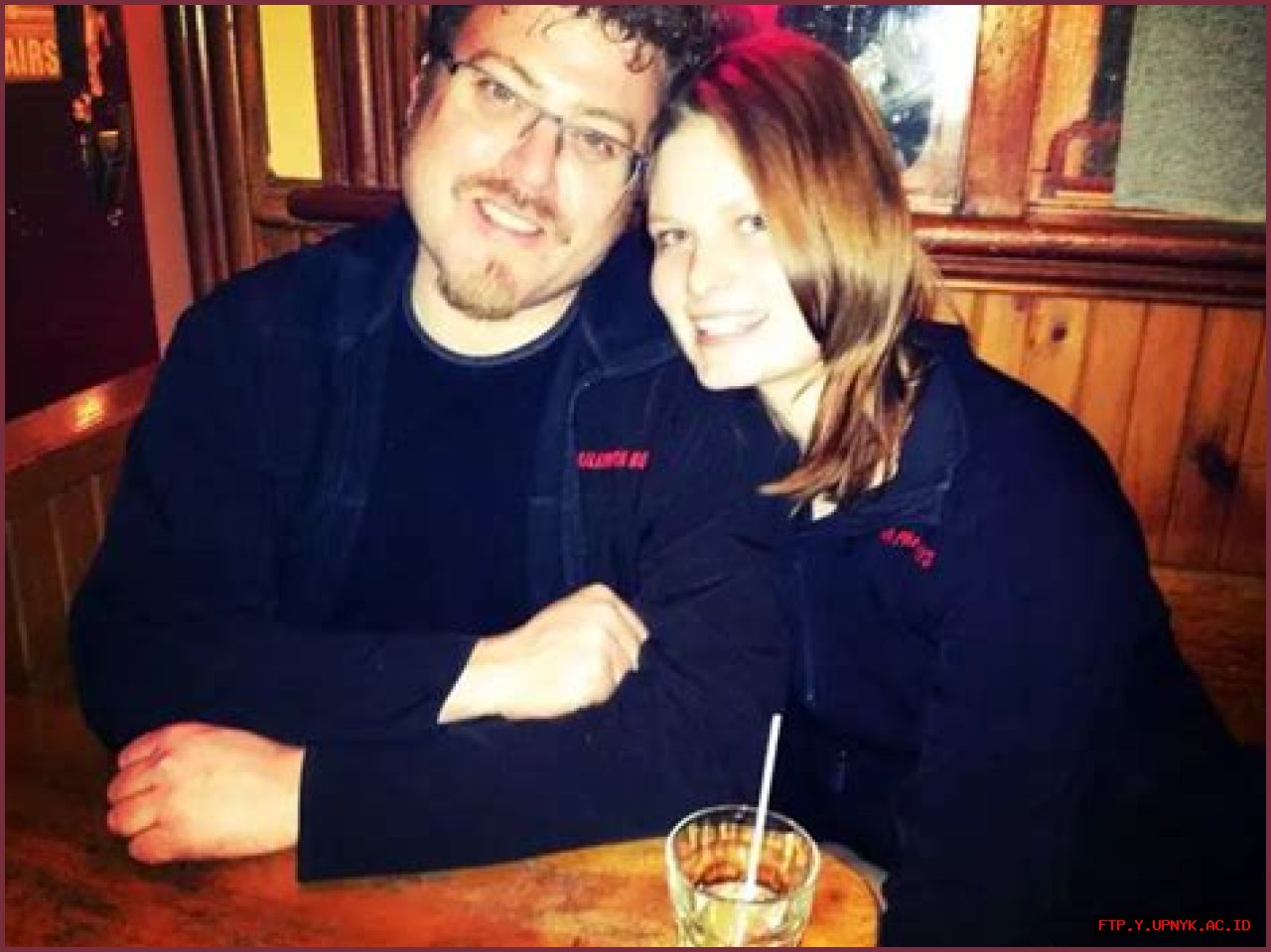 Unveiling The Enigmatic Life Of Robb Wells' Wife: Discoveries And Insights
