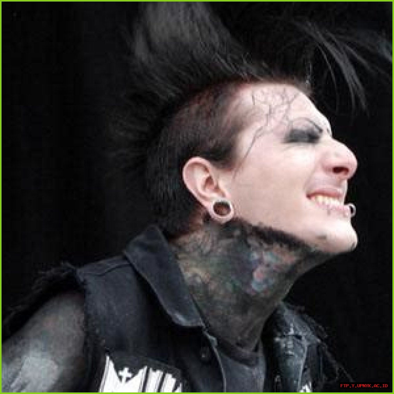 Unveiling The Mystery: Chris Motionless Real Name
