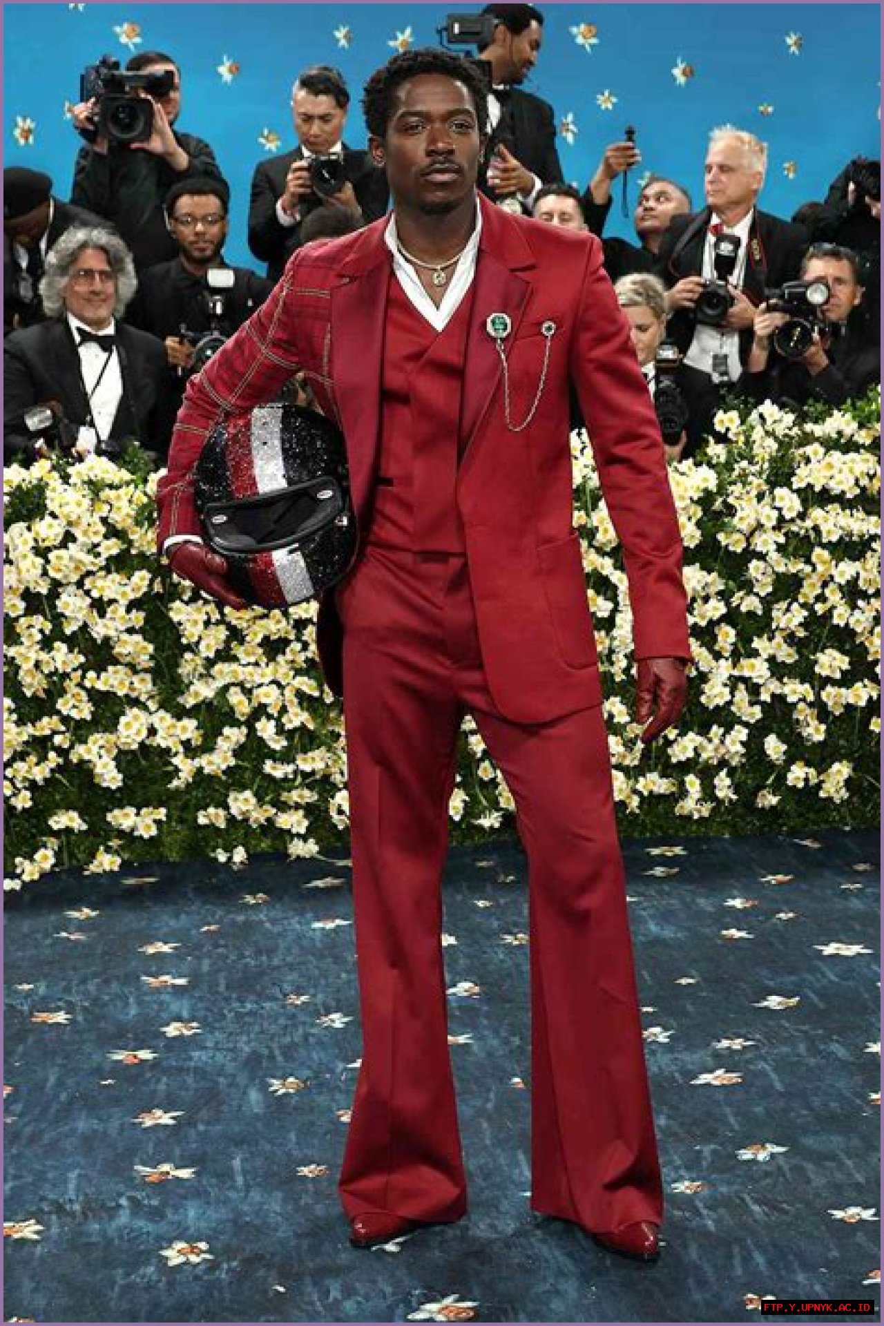 Where Did Damson Idris Spend His Formative Years?