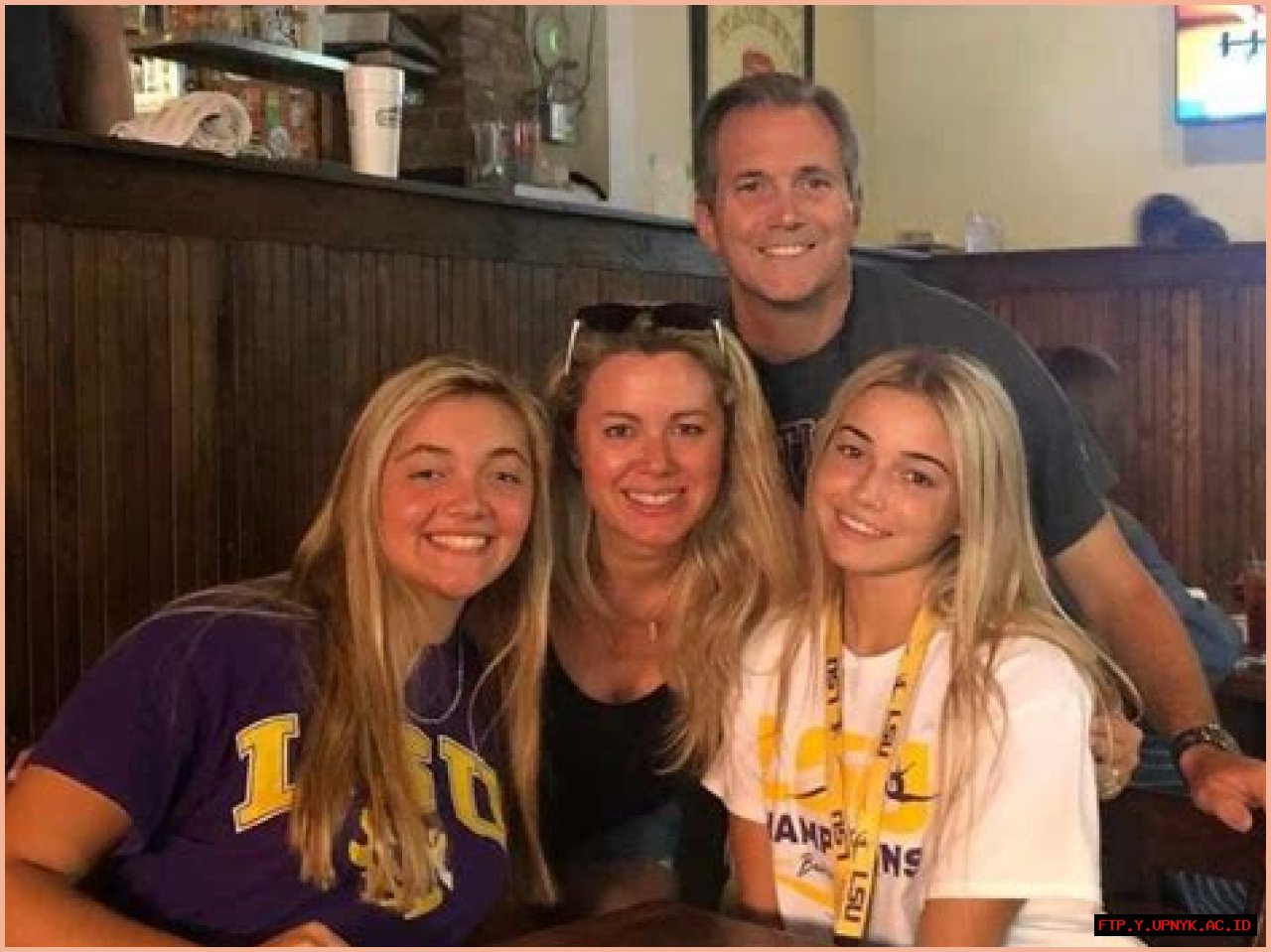 Who Are Olivia Dunne's Parents, David And _____?