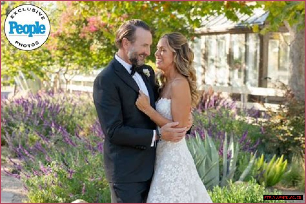 Who Is Rob Beckett's Wife? Meet The Comedian's Spouse