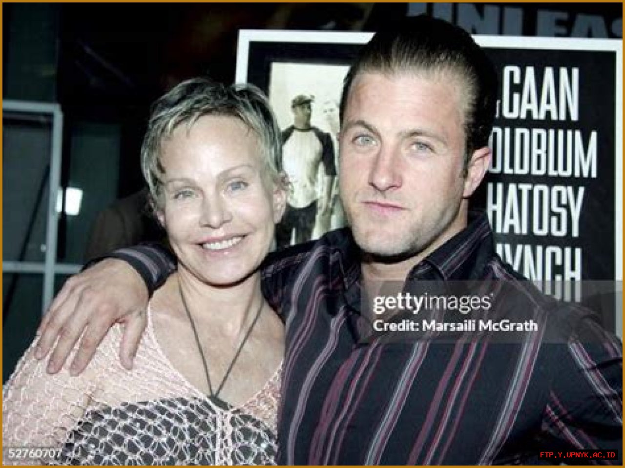 Who Is Scott Caan's Mother
