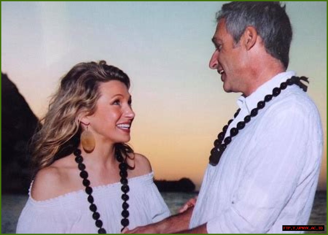 Who Is Stefani Schaefer's Husband? Uncovering The Love Story