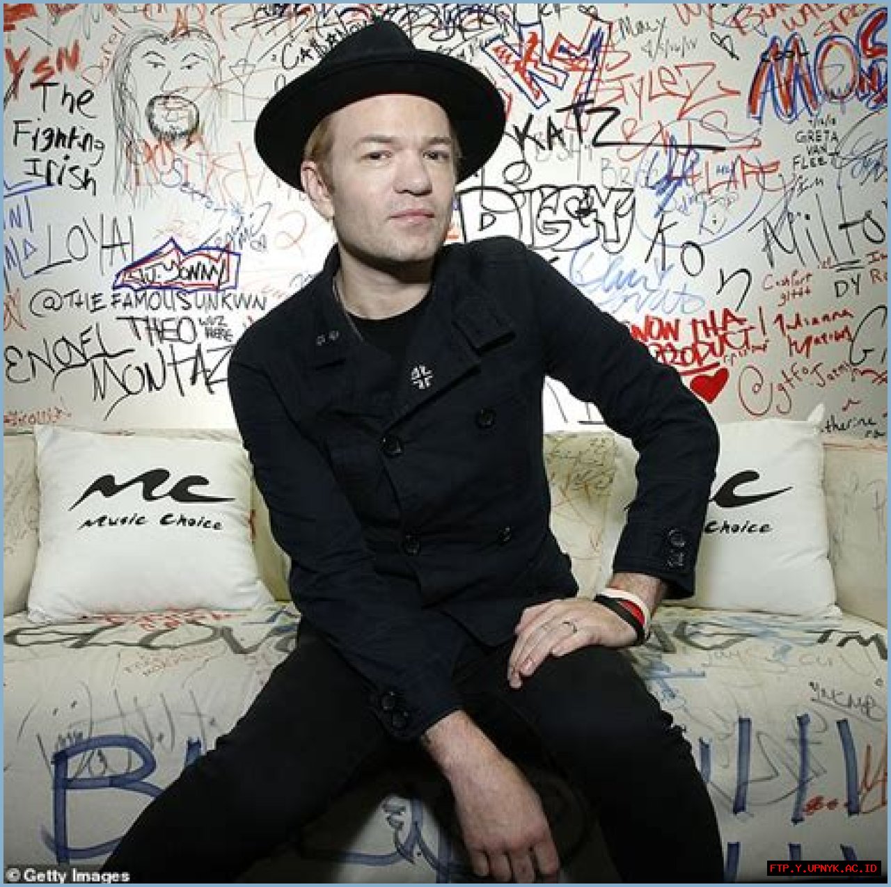Who's The Wife Of The Renowned Sum 41 Frontman?