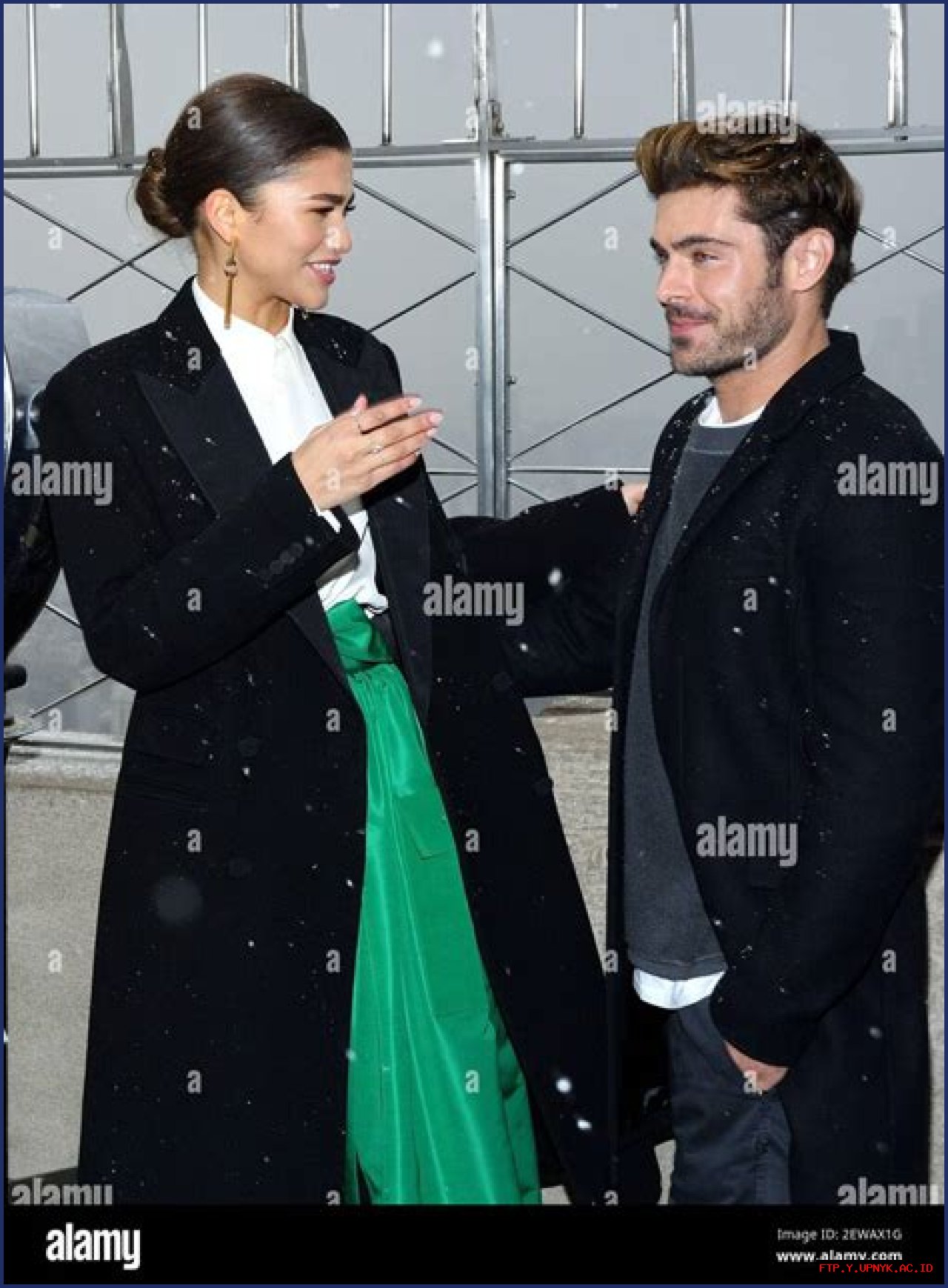 Zac Efron And Zendaya: A Hollywood Romance Unveiled