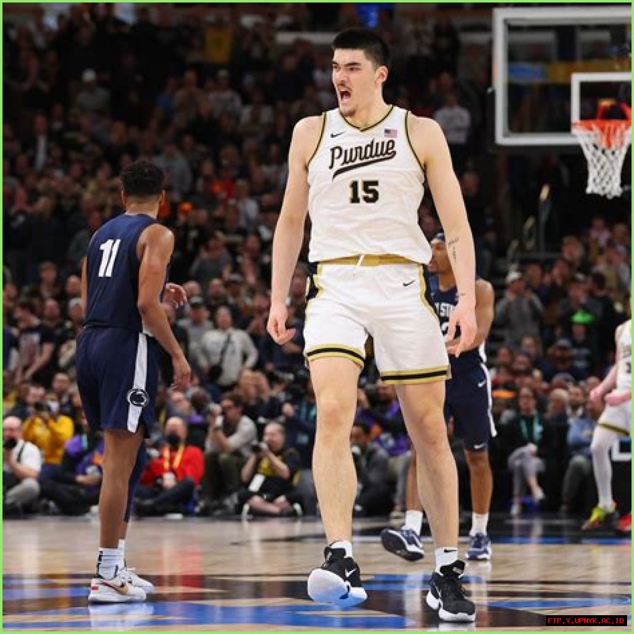 Zach Edey Age: Unveiling The Height Of Young Basketball Prodigy